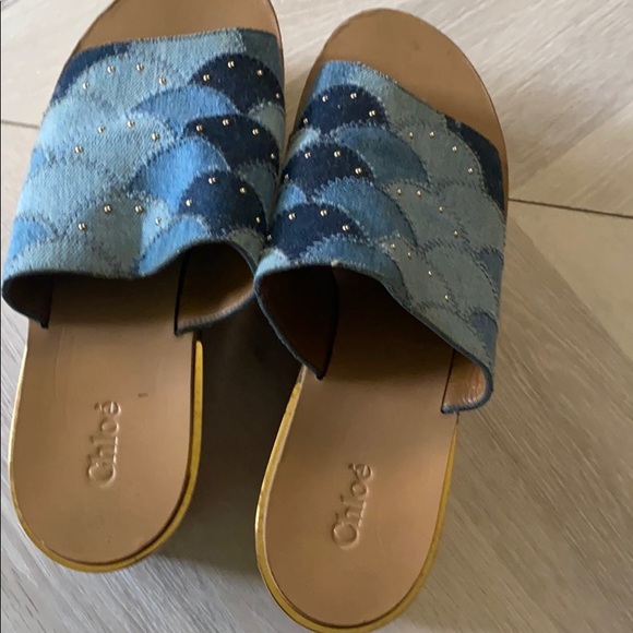 Shoes - Picture 2 of 5